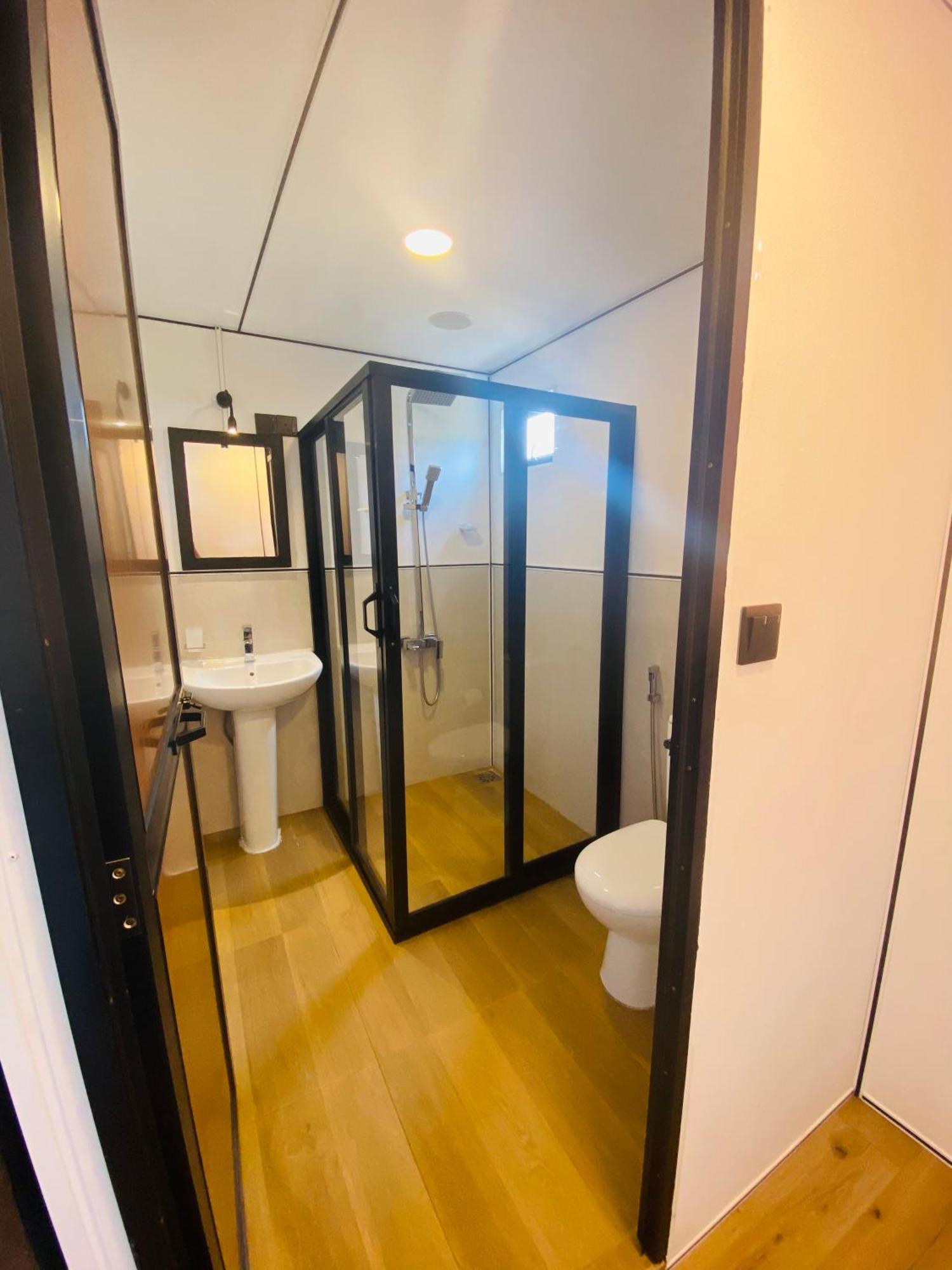 Box On Clouds Hotel Ела Екстериор снимка